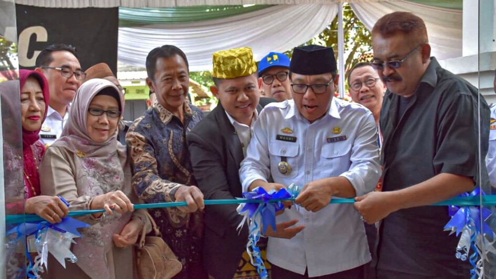 gedung-kelurahan-ganjar-asri-diresmikan-180924.jpg
