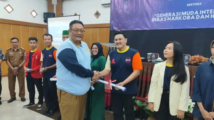 kader-pemuda-anti-narkoba-121124.jpg